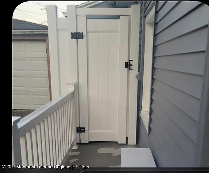 802 A St — Photo 4