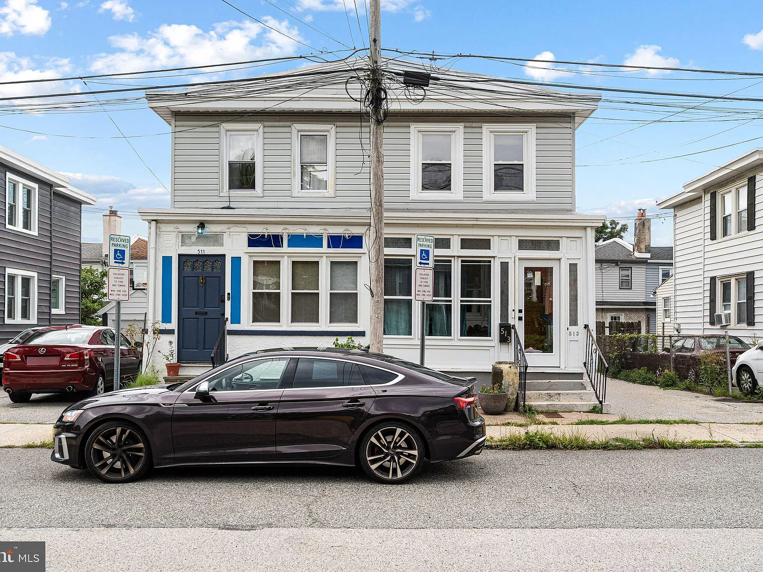 3 bed, 1.0 bath, 1032 sqft, $2,500 — Photo 2