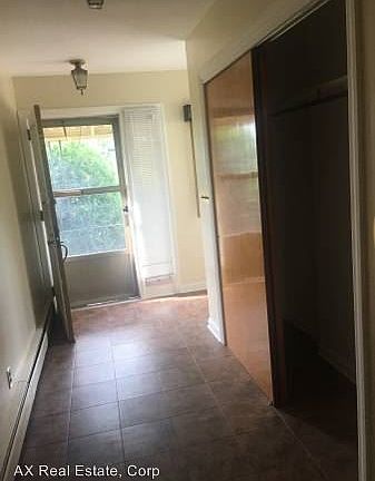 3rd image of 37 Park Ave