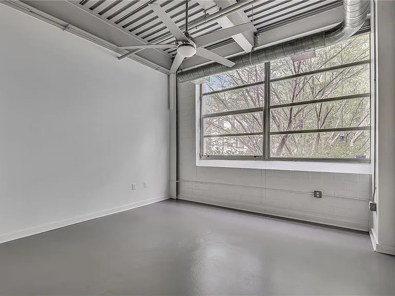 400 Village Pkwy NE #202 — Photo 23