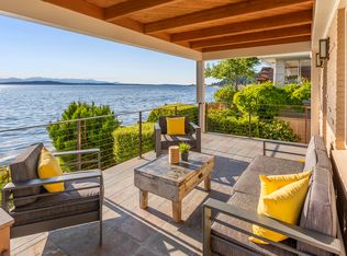 5933 Beach Dr SW, Seattle, WA 98136