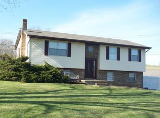 10 Midway Cir, Midway, TN 37809