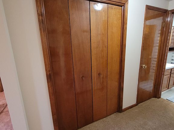 2nd image of 2726 Alder Creek Dr S #2
