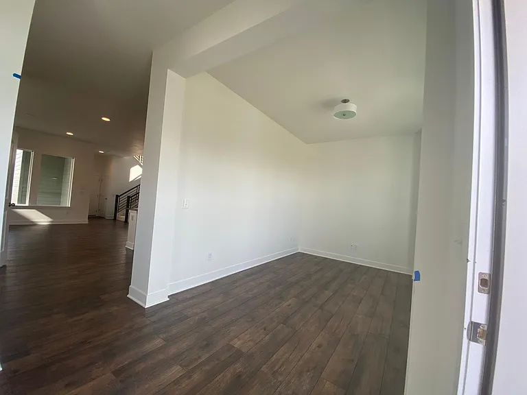 21221 E 60th Ave — Photo 13