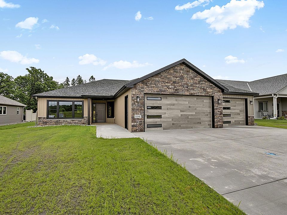 1st image of 1116 Lanigan Way SW