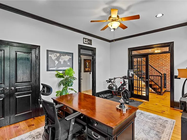 5512 Glenridge Dr #K — Photo 11