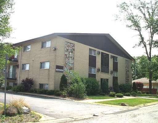 1st image of 18361 S Glen Oak Ave #1F