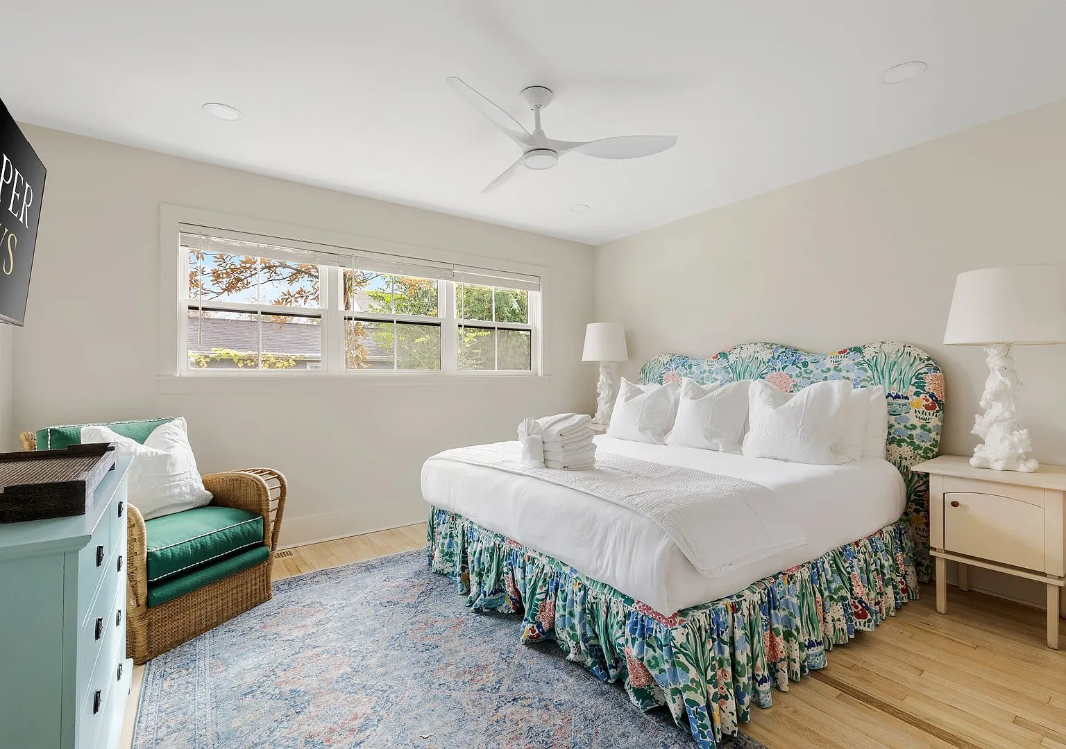 The Tidal Flat- 189 Third Avenue, Unit A — Photo 3