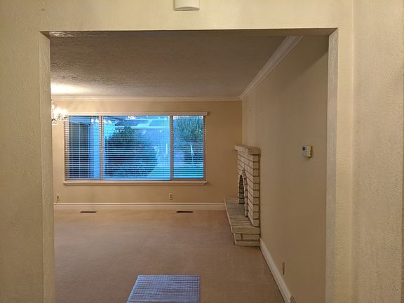 Entry living room