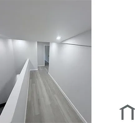 27 Targee St — Photo 6