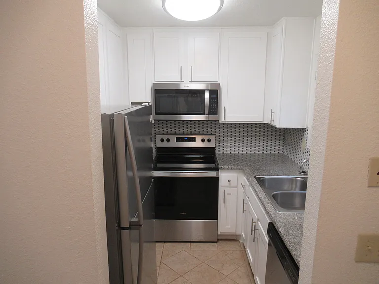 Terrace Trousdale Apartments — Photo 74