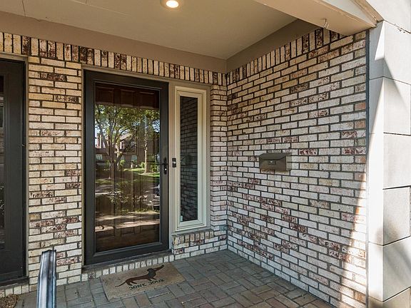 2nd image of 4606 Sandringham Dr