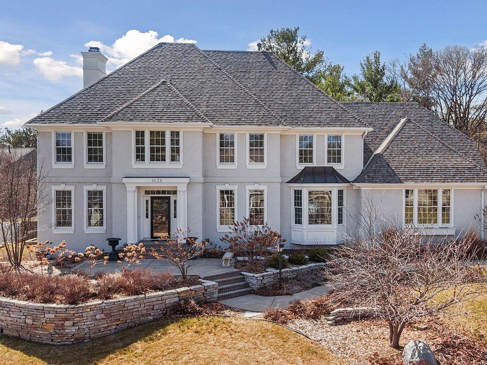1st image of 1626 Corral Ln