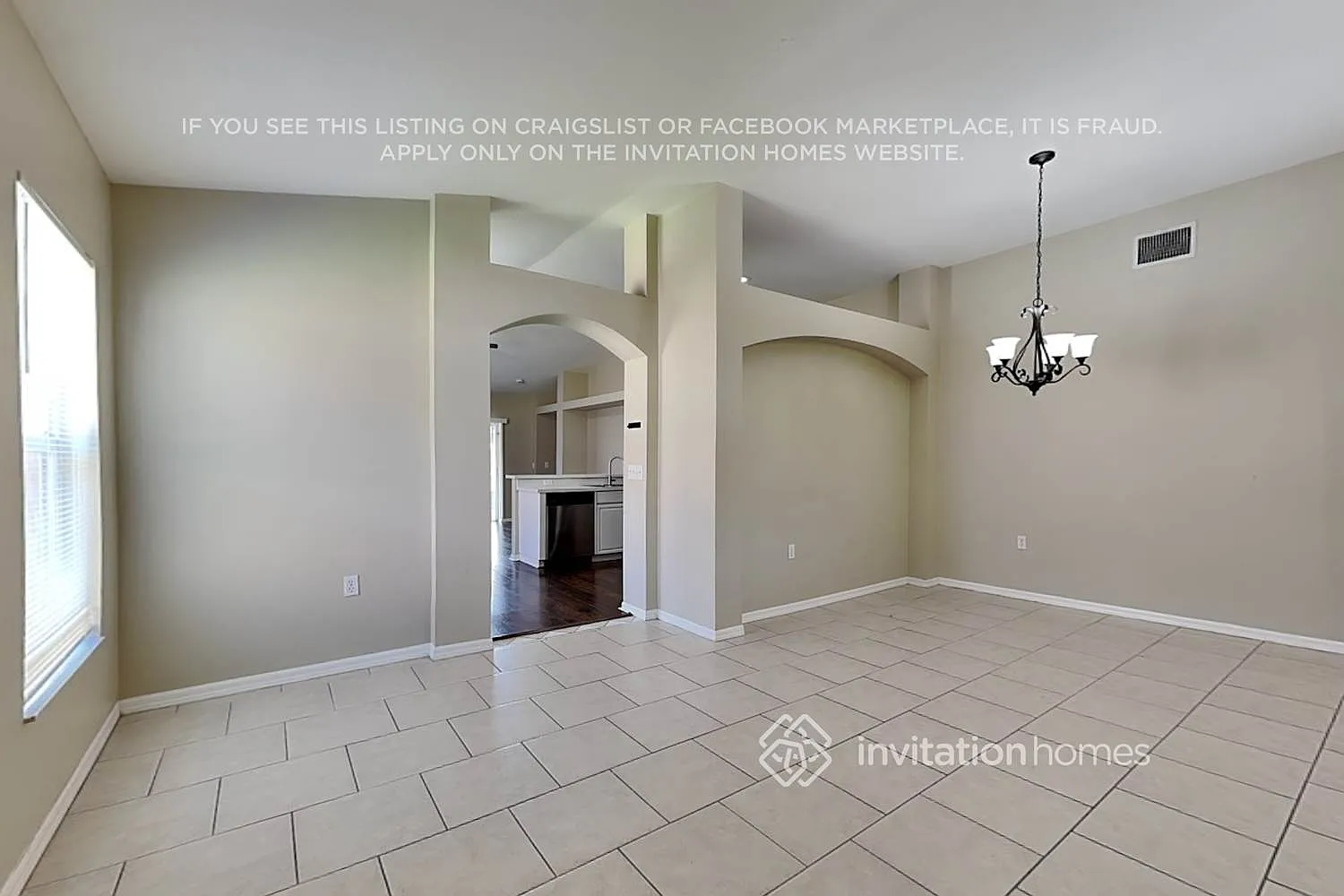 4609 Portobello Cir Valrico, FL 33596 — Photo 4