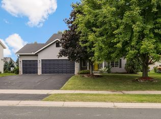 2944 Crane St, Shakopee, MN 55379
