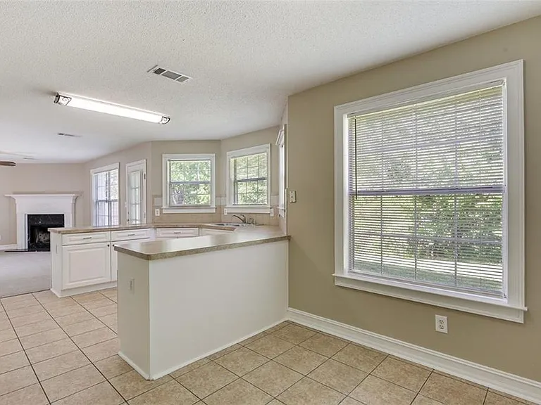 312 Eagle Way — Photo 15