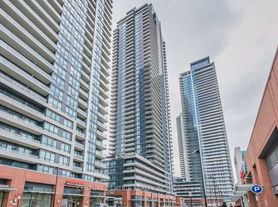 2220 Lake Shore Blvd W