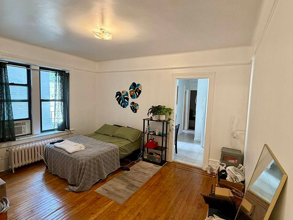 1st image of 33-09 31st Ave #1C