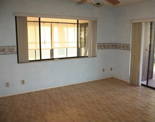 4th image of 9531 86th Ave