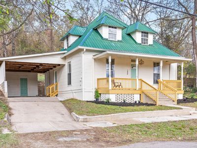 150 W Walnut St, Erin, TN, 37061