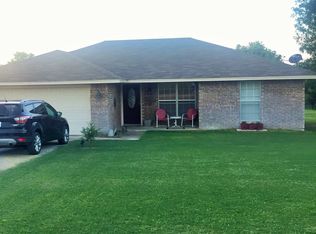 401 Quail Run Rd, Weatherford, TX 76088