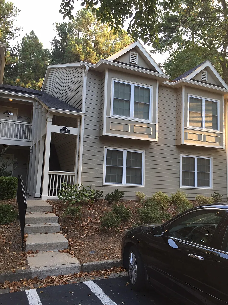 Building Photo - 17 Middleton Ct SE