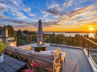 7120 39th Ave SW, Seattle, WA 98136