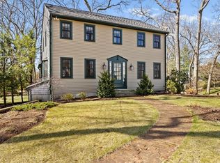 12 Andrew Isle Rd, Hingham, MA 02043