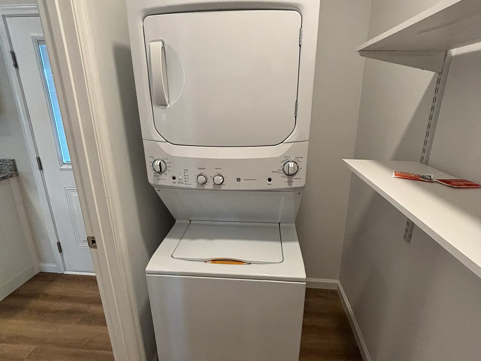 3 bed, 1318 sqft, $1,650 — Photo 4