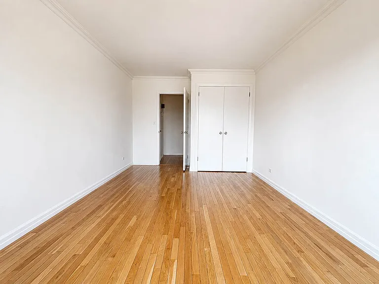 160 W 97th St #12C — Photo 8