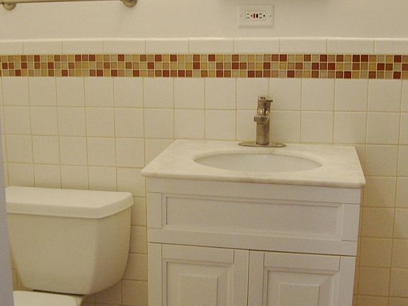 4th image of 10451 Carol Ct APT Ge