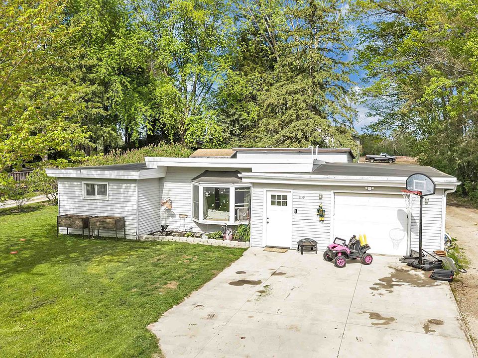 1st image of 1159 Hobart Dr