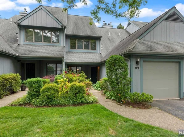 67 Northgate Rd, Township Of Washington, NJ 07676