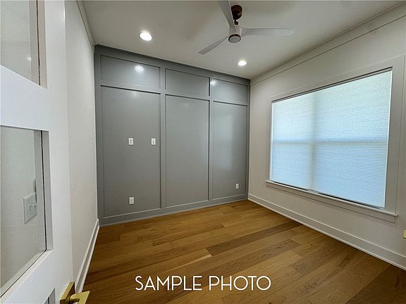 3rd image of 6013 S 41st St