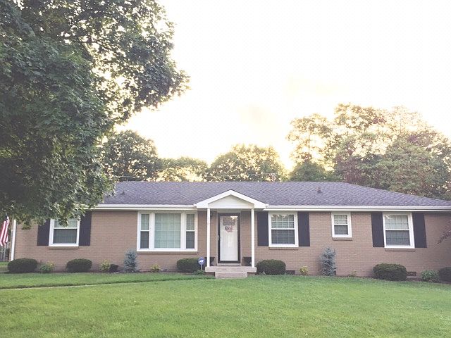 1st image of 220 Kingswood Dr
