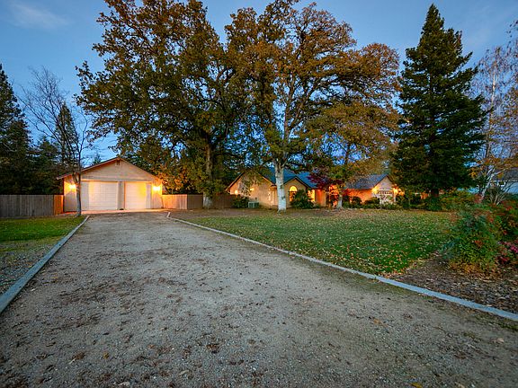 3rd image of 22116 Calistoga Way