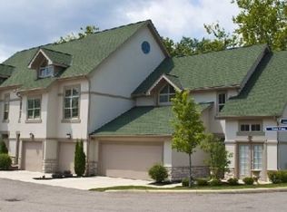 522 Gayle Dr, Columbus, OH 43230