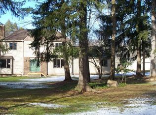 15890 Irontree Trl, Newbury, OH 44065