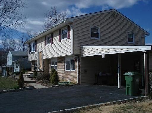 2nd image of 38 Cori St