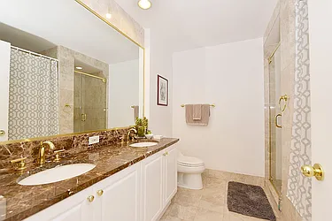 Rented by LKW International Real Estate LLC