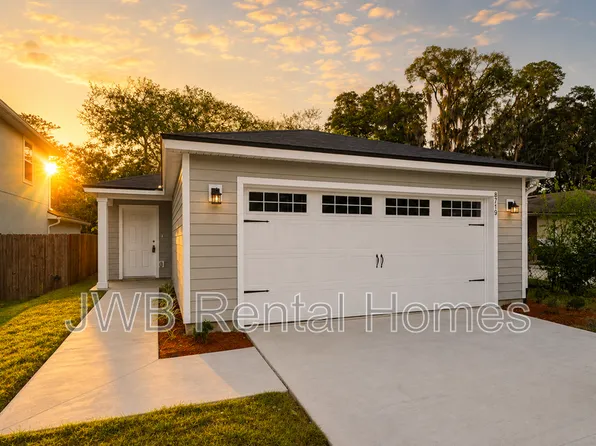 8719 Galveston Ave, Jacksonville, FL 32211