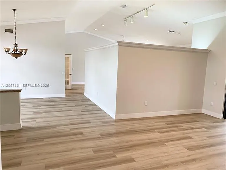 19331 NW 8th St #19331 — Photo 5