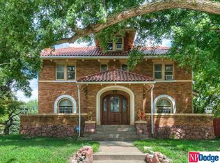 1325 N 33rd St, Omaha, NE 68131