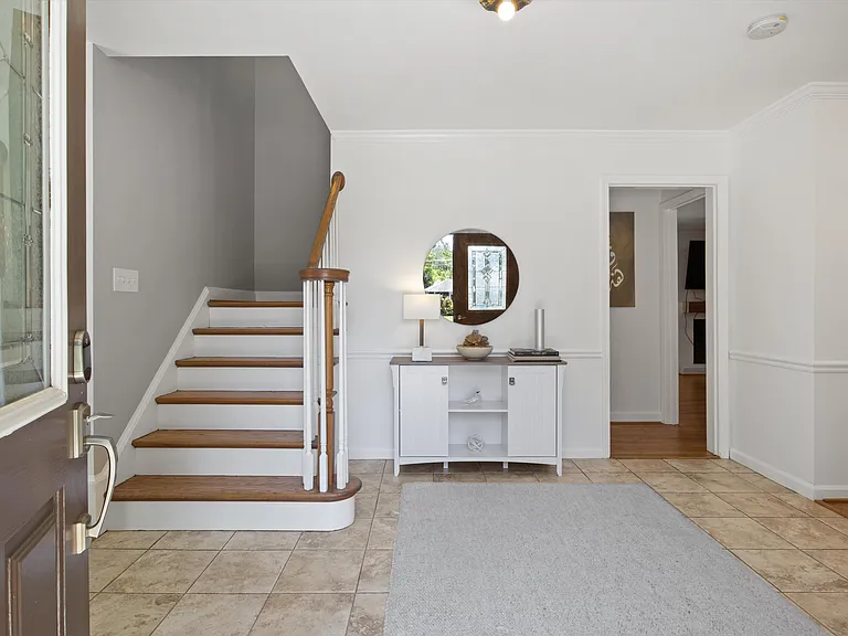 2606 N Quincy St — Photo 8