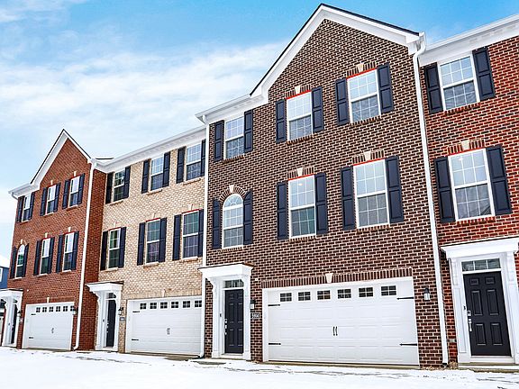 2nd image of 5914 Juna Ave