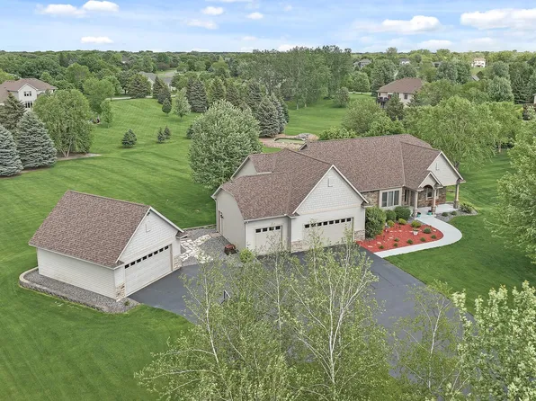 9460 Inverness Ct NW, Ramsey, MN 55303