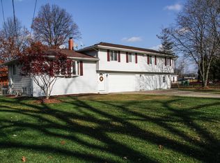 7241 Andover Dr, Mentor, OH 44060