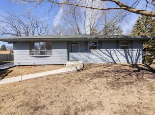 1319 Charlotte Ct, Rockford, IL 61108