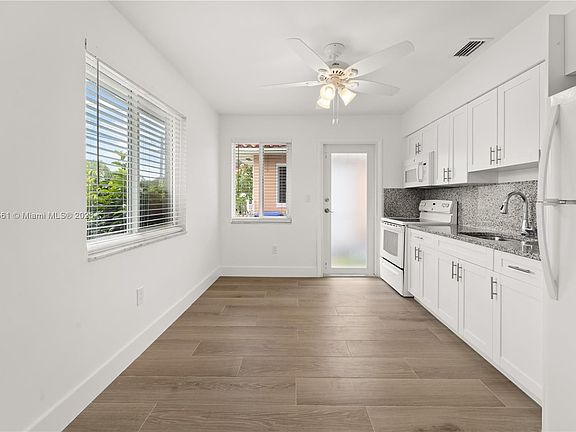 3rd image of 37 NW 49th Ave #37