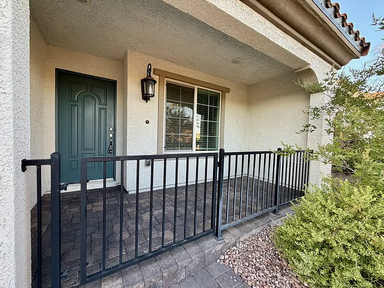 669 Pickled Pepper Pl — Photo 4